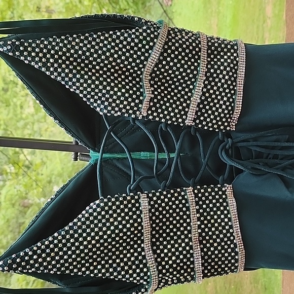 Colors Dress Stone Mesh Top Homecoming Dress Style#2779 in Deep Green EUC - Picture 7 of 10